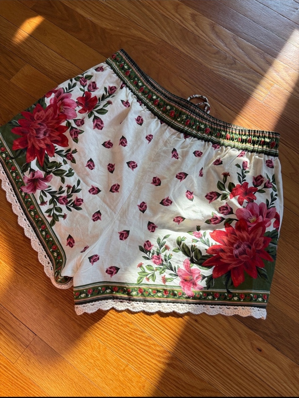 Farm Rio Wonder Rio Linen Blend Drawstring Shorts Size L - Picture 8 of 9